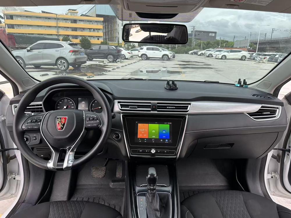 Roewe Roewe i5