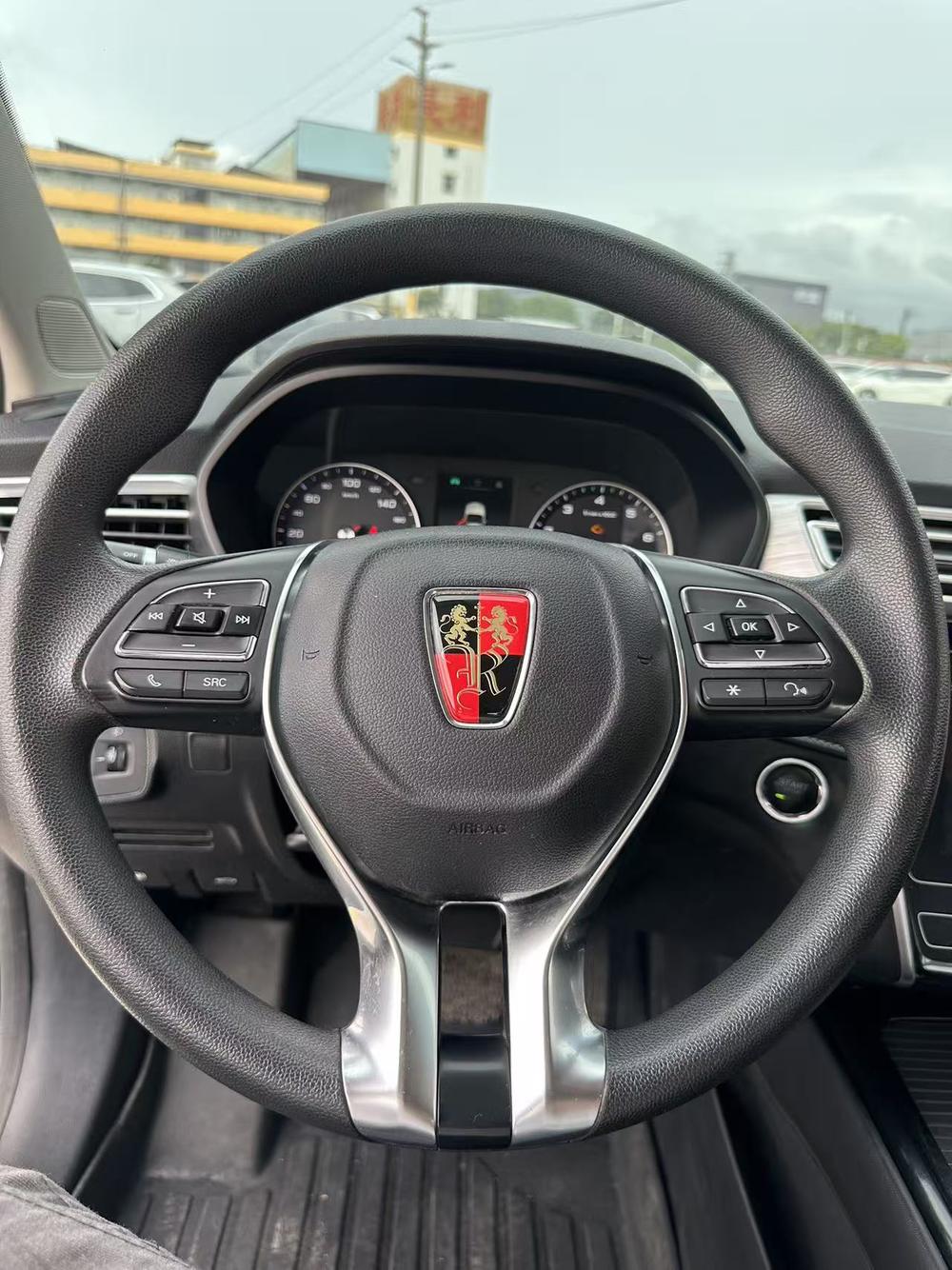 Roewe Roewe i5