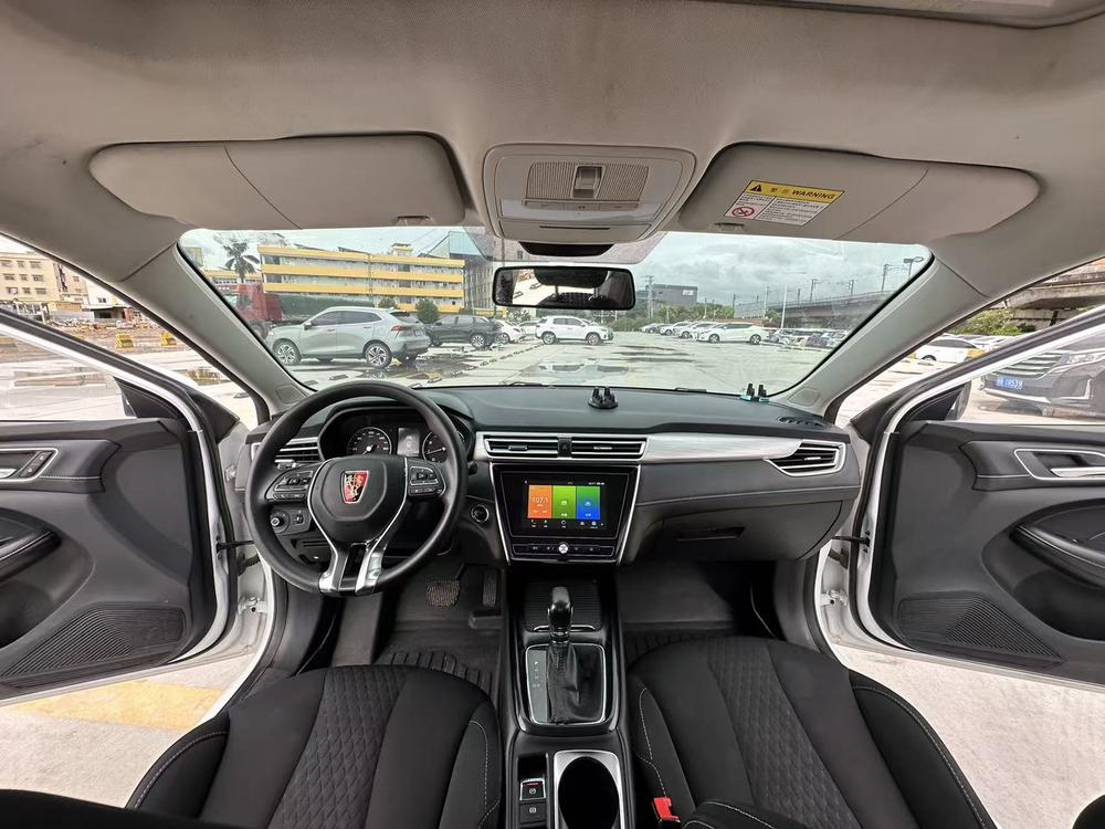 Roewe Roewe i5