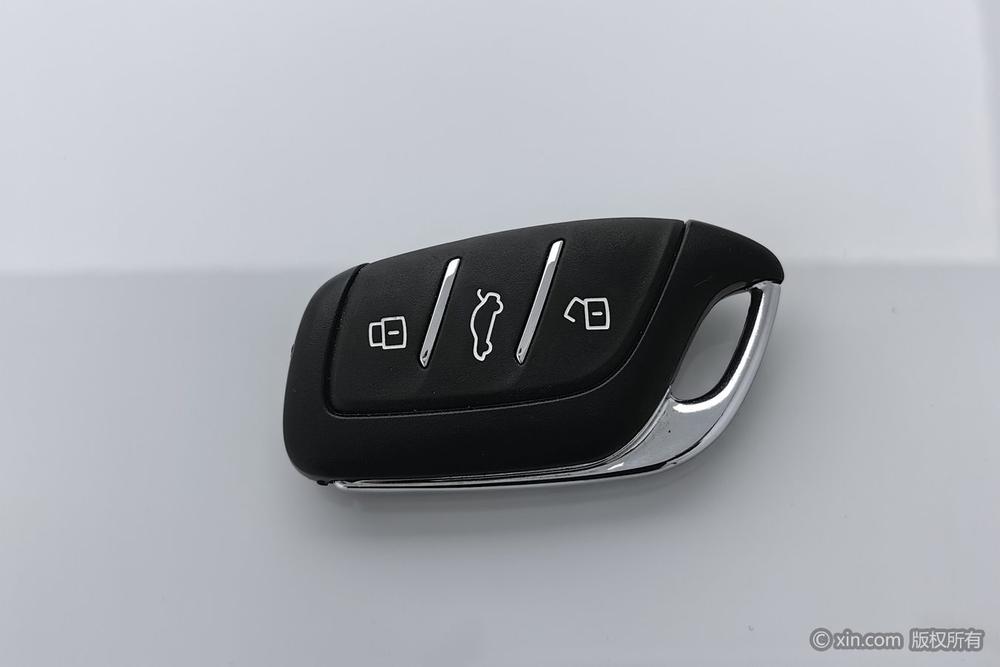 Roewe Roewe i5