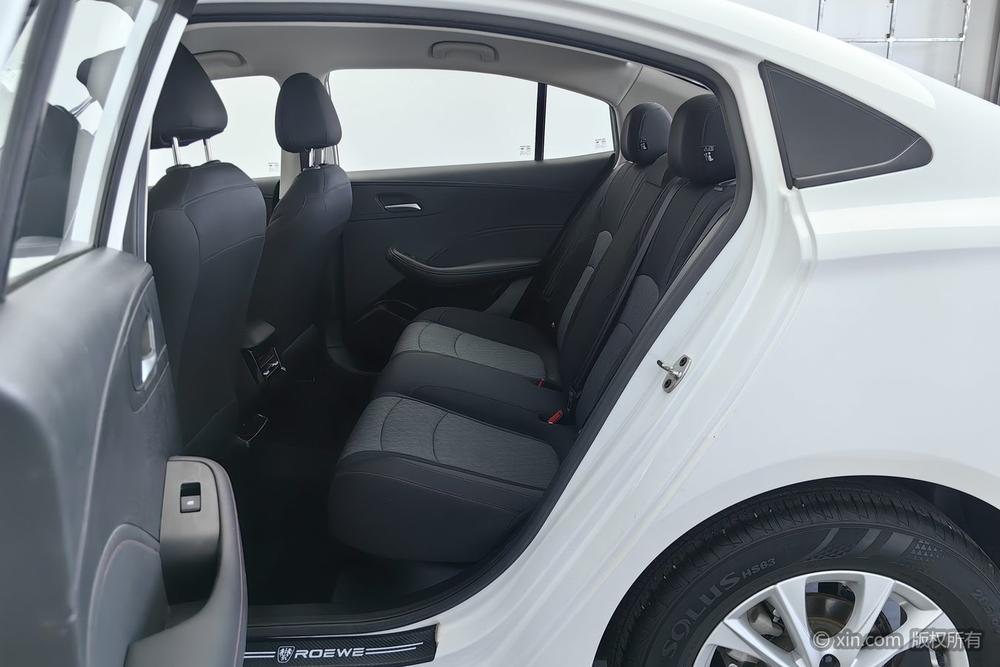 Roewe Roewe i5
