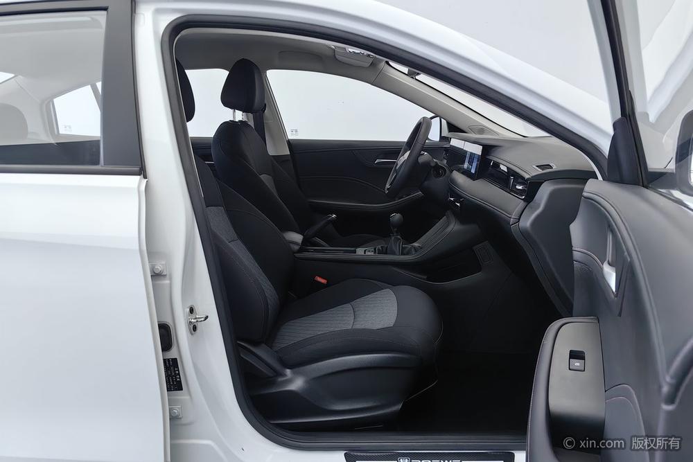 Roewe Roewe i5
