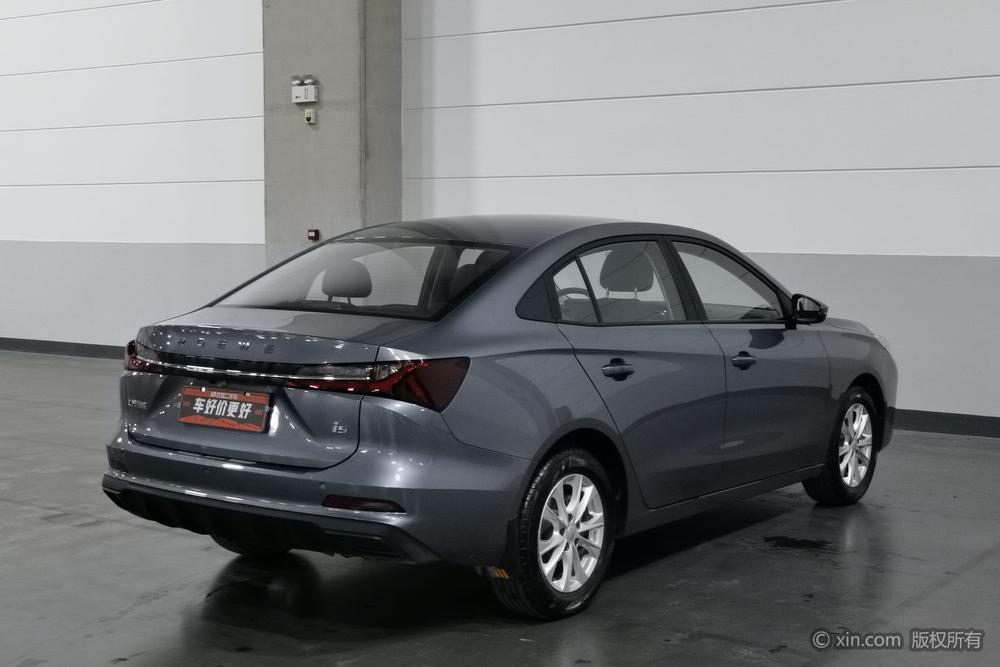 Roewe Roewe i5
