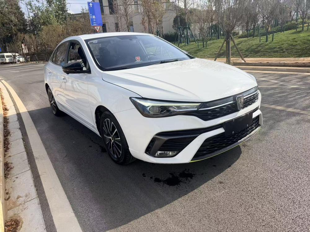 Roewe Roewe i5