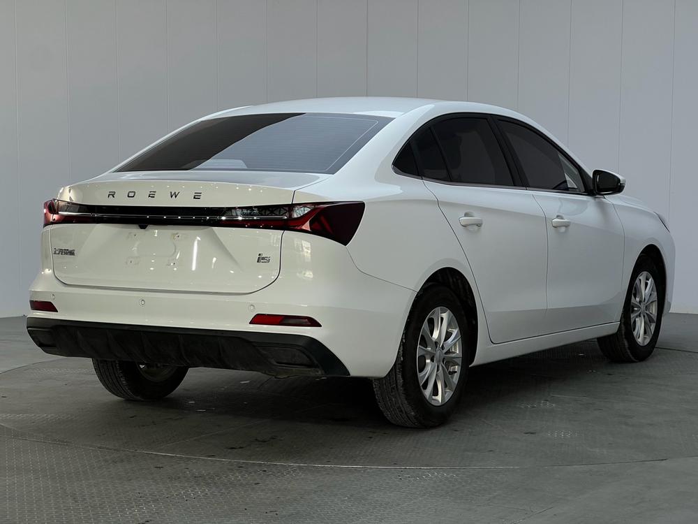 Roewe Roewe i5