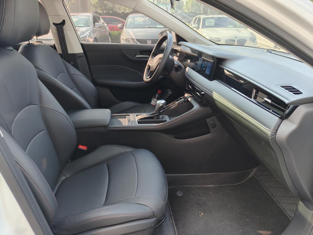 Roewe Roewe i5