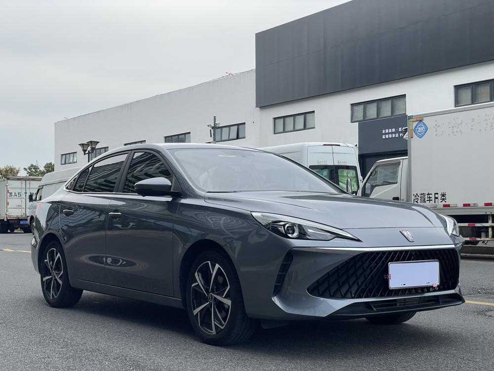 Roewe Roewe i5