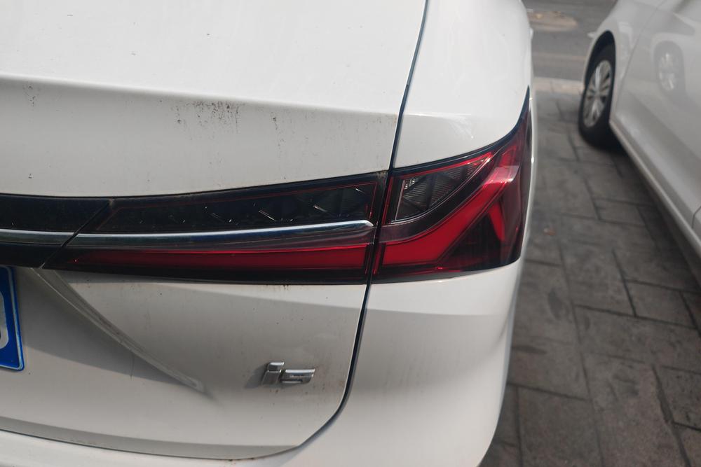 Roewe Roewe i5