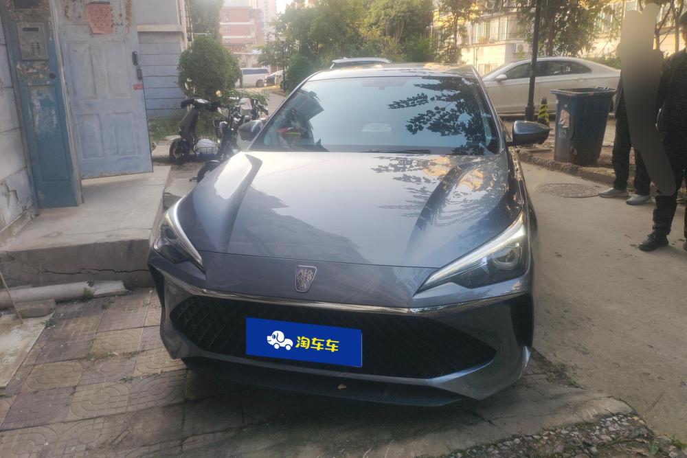 Roewe Roewe i5