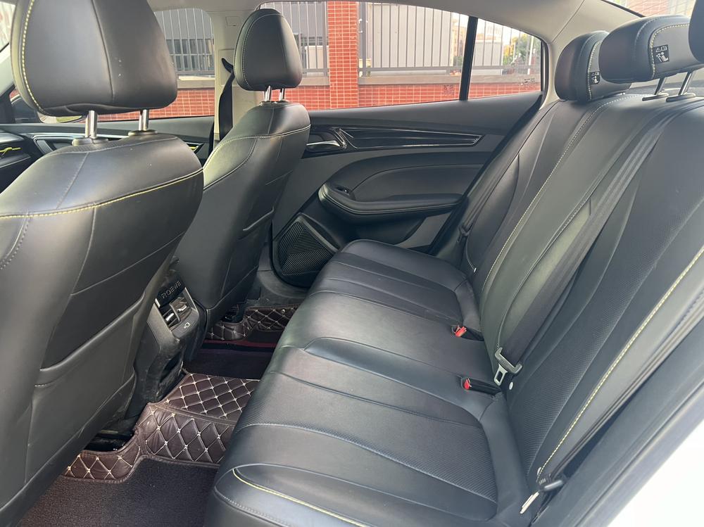 Roewe Roewe i5