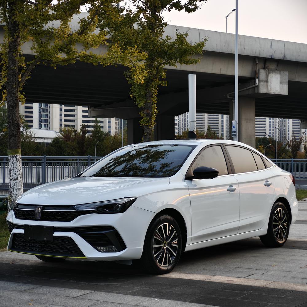 Roewe Roewe i5