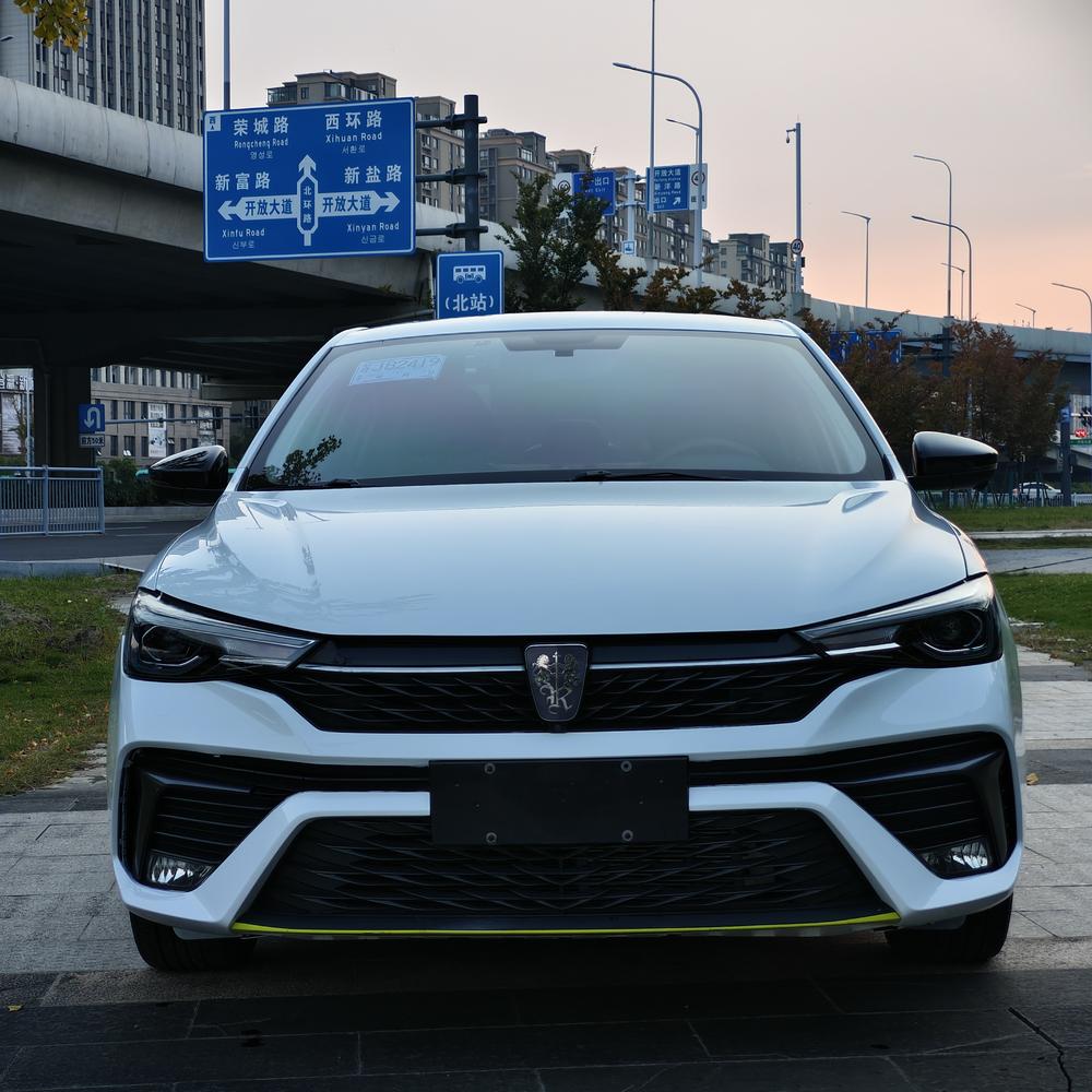 Roewe Roewe i5