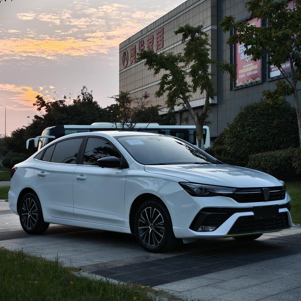 Roewe Roewe i5