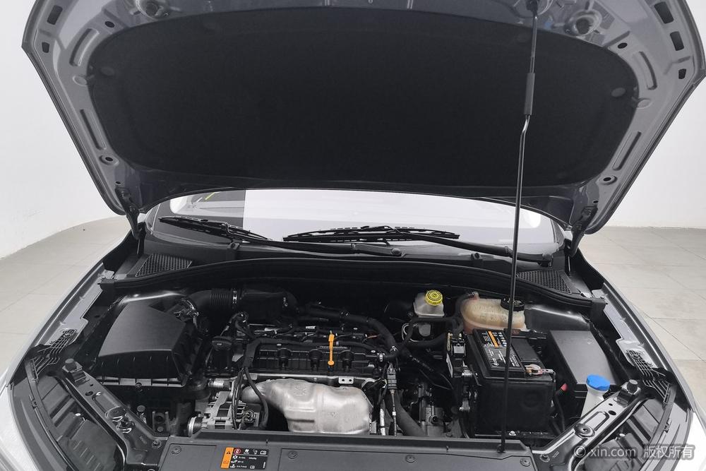 Roewe Roewe i5