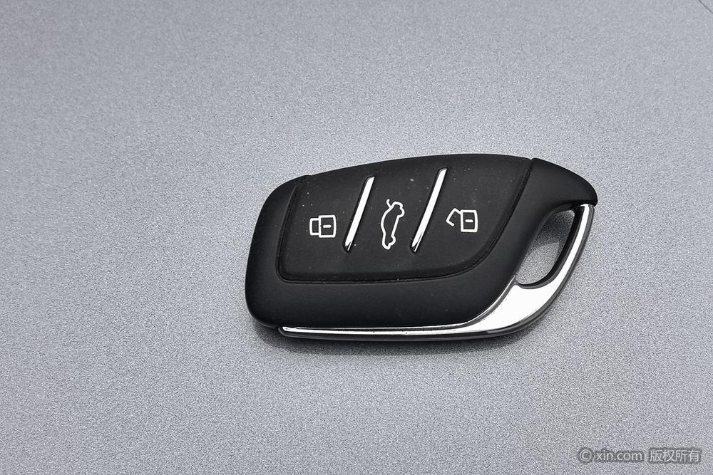 Roewe Roewe i5