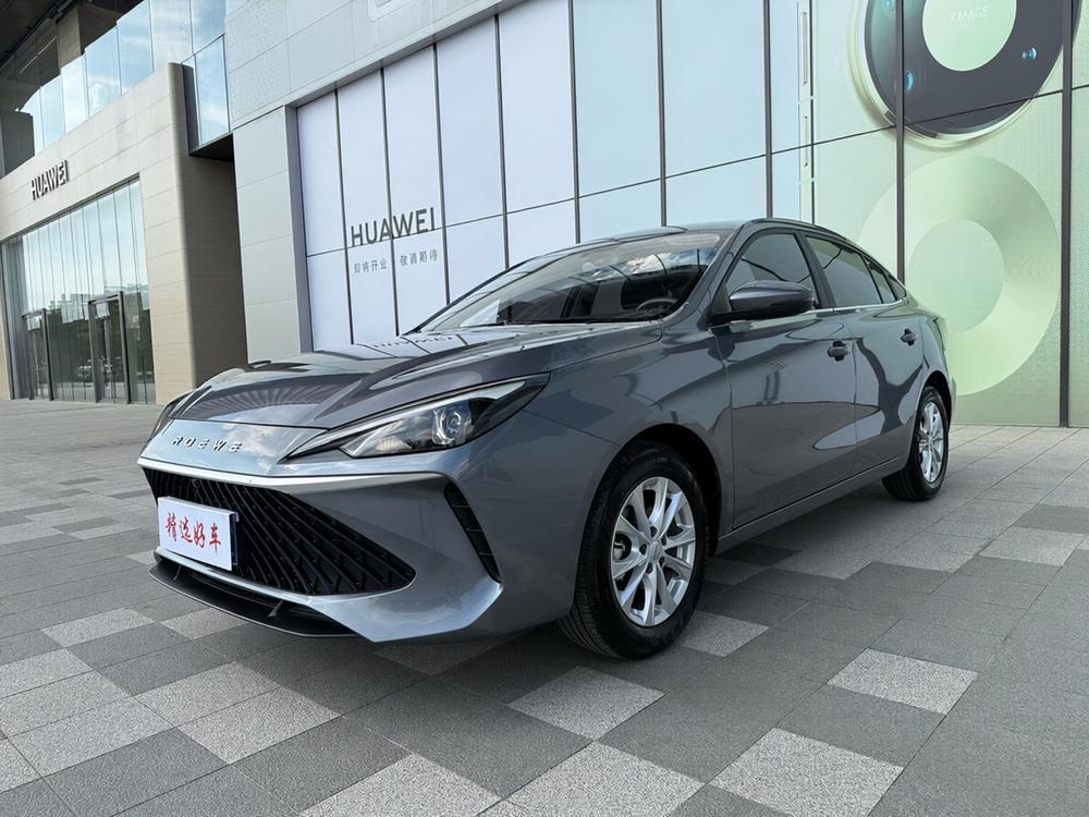 Roewe Roewe i5