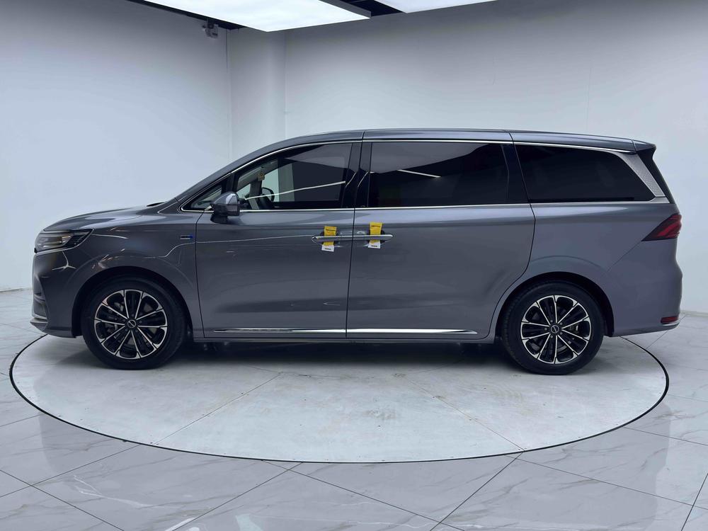 Roewe Roewe iMAX8