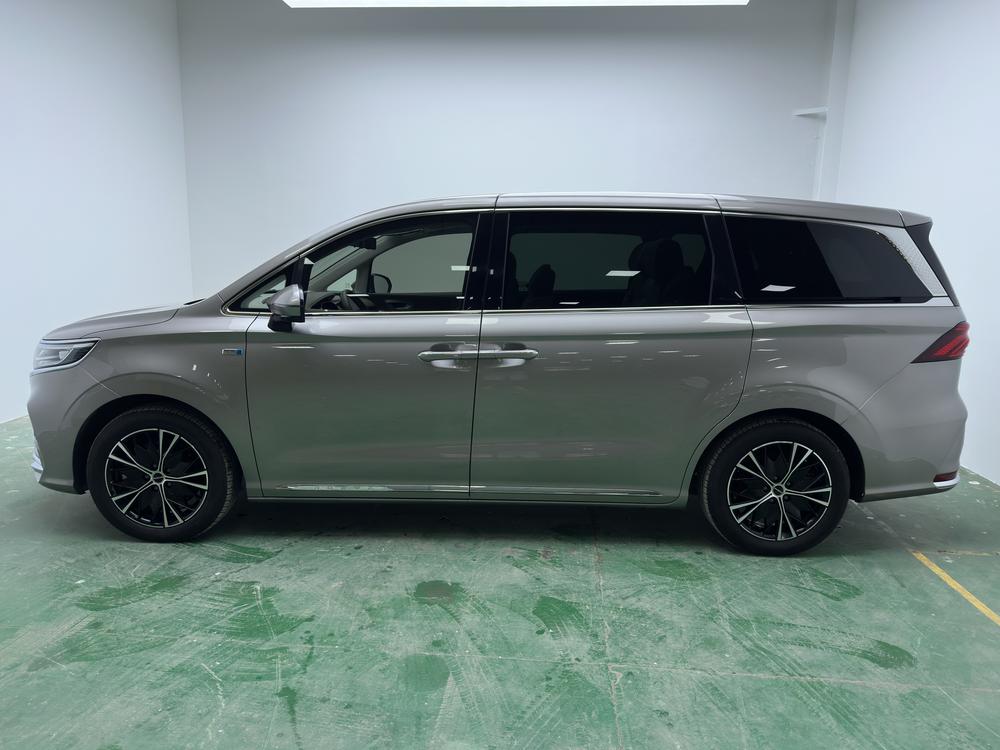 Roewe Roewe iMAX8