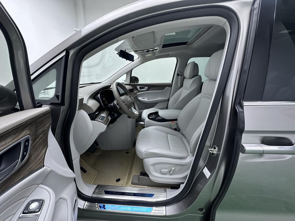 Roewe Roewe iMAX8