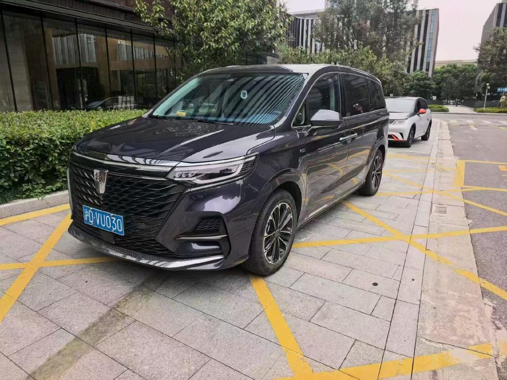 Roewe Roewe iMAX8