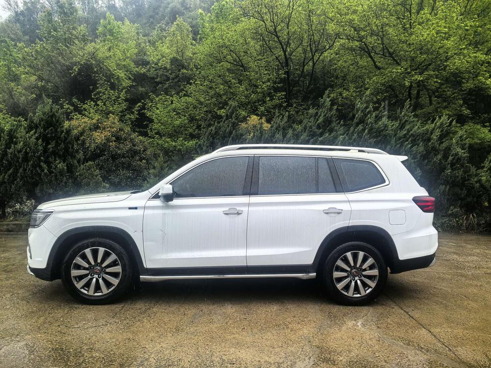 Roewe Roewe RX8