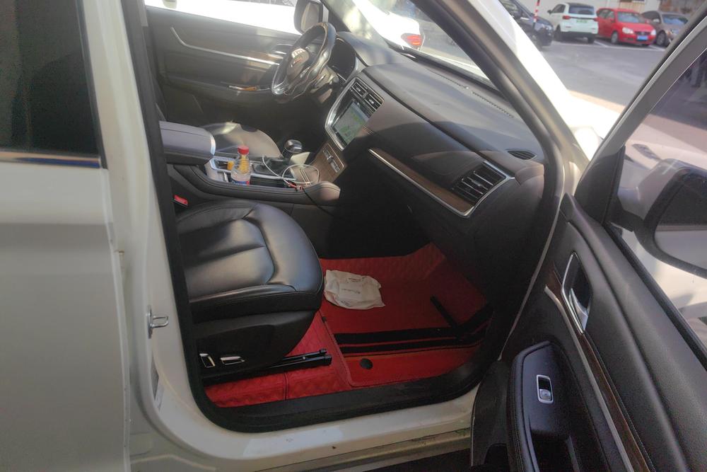 Roewe Roewe RX8