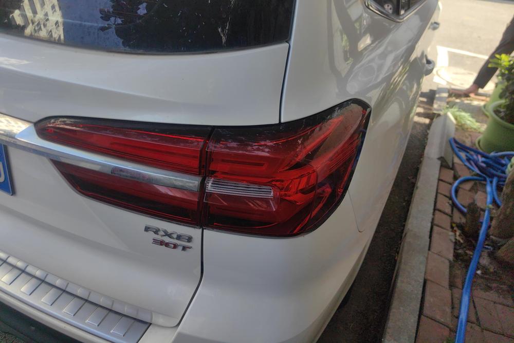 Roewe Roewe RX8