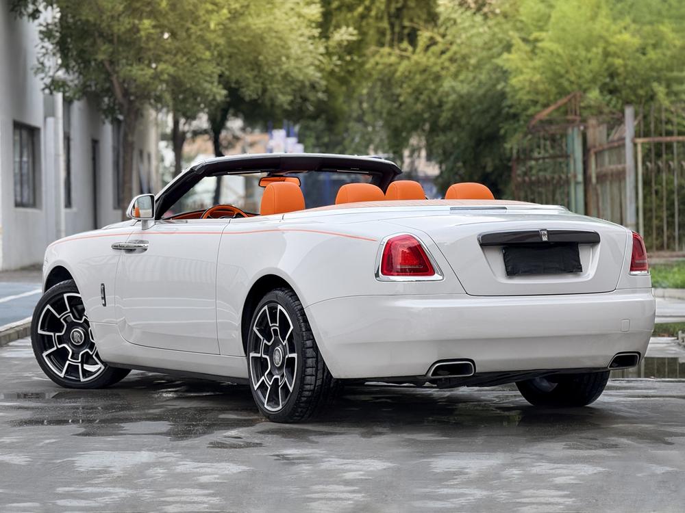 Rolls-Royce Dawn