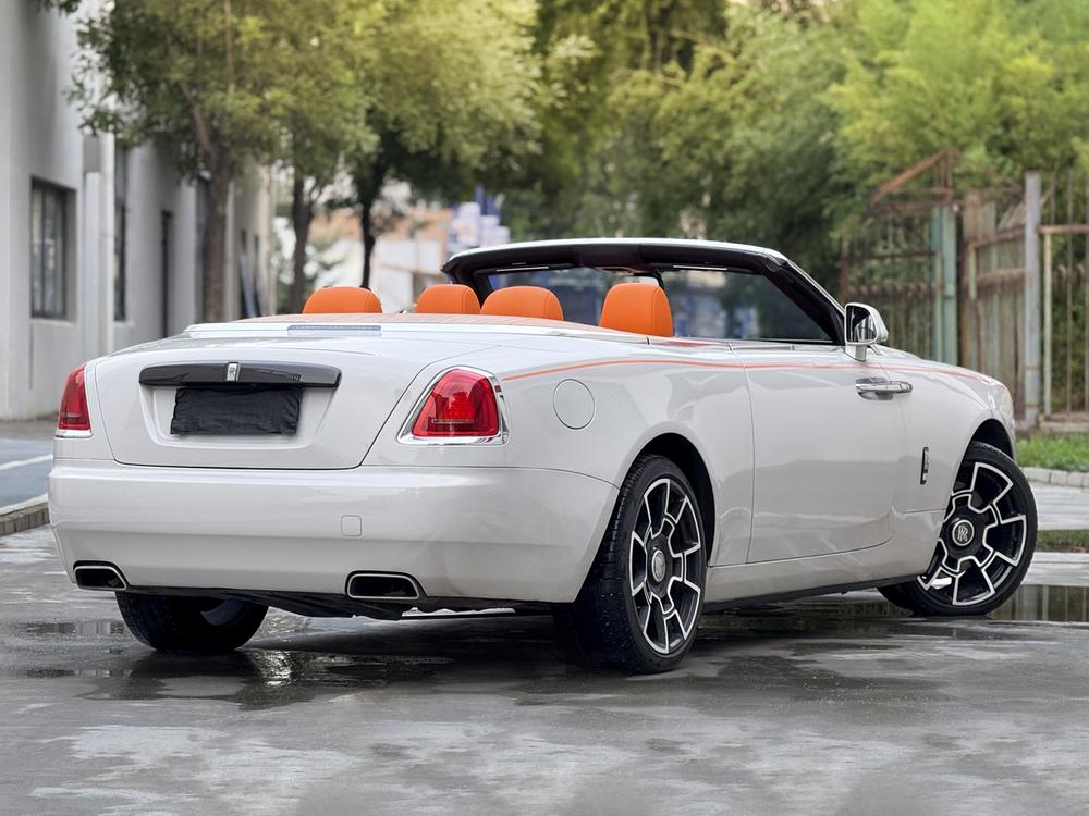 Rolls-Royce Dawn
