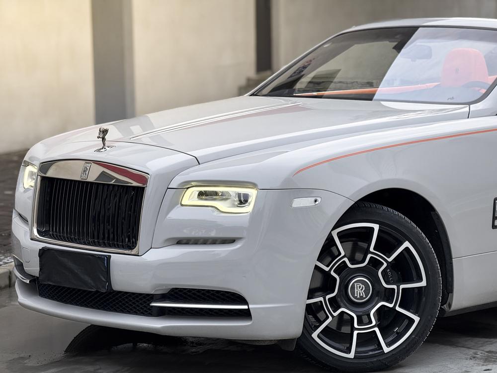 Rolls-Royce Dawn