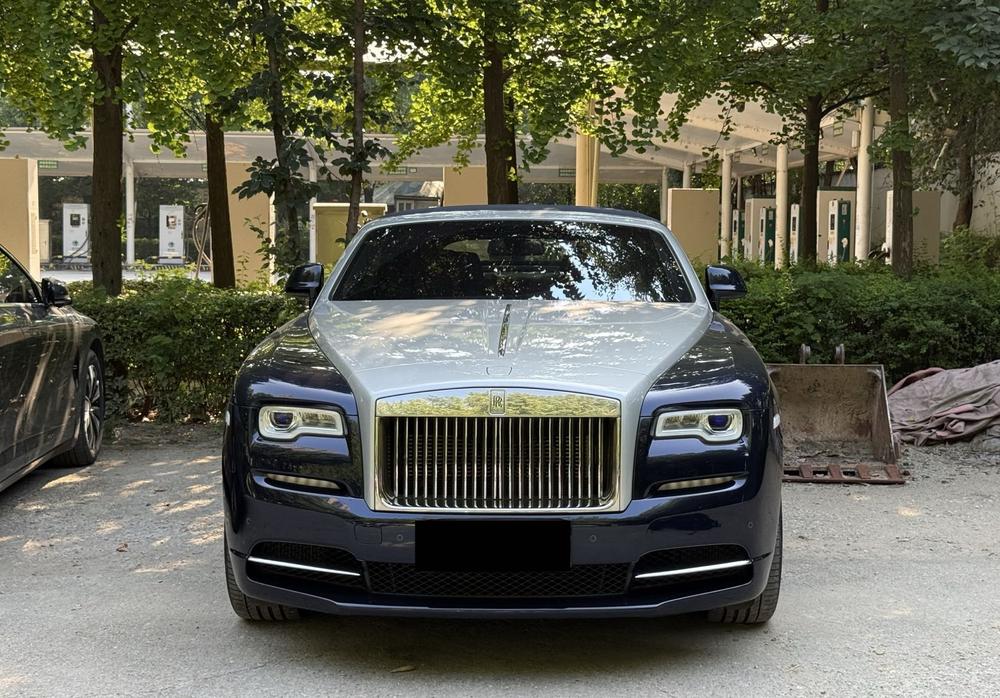 Rolls-Royce Dawn