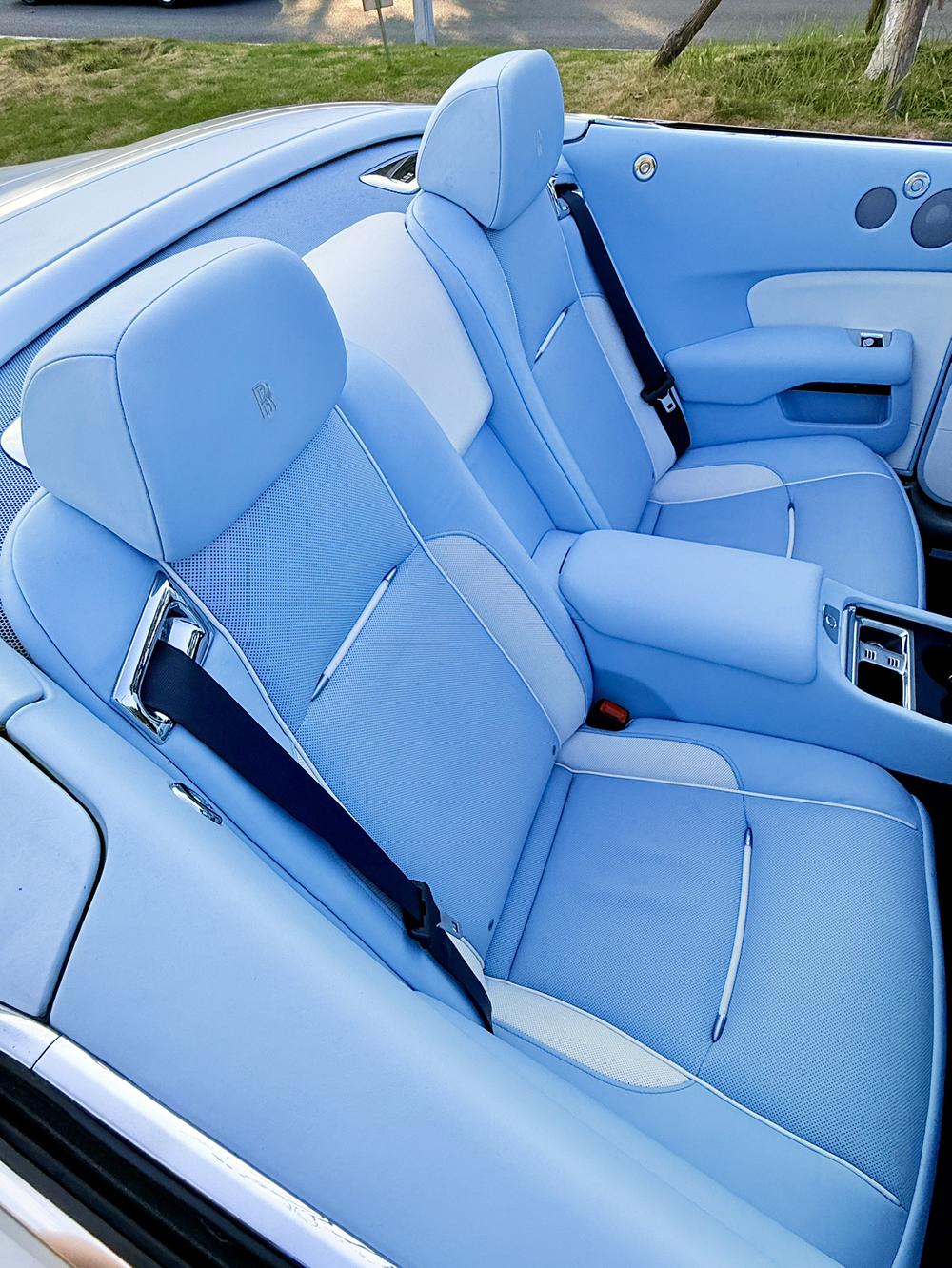 Rolls-Royce Dawn