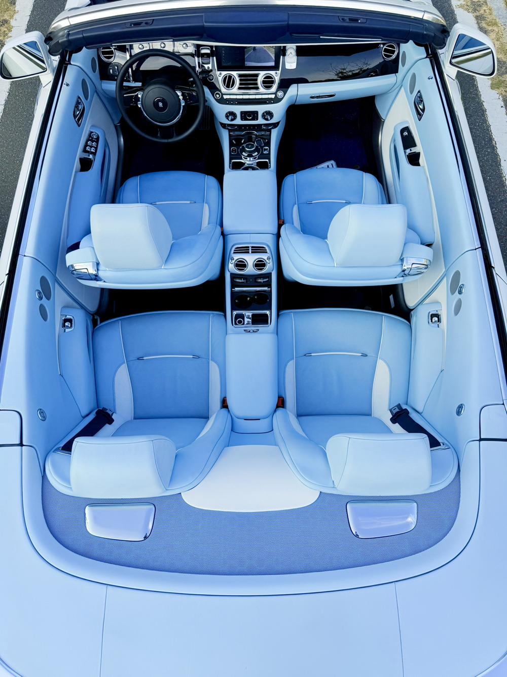 Rolls-Royce Dawn