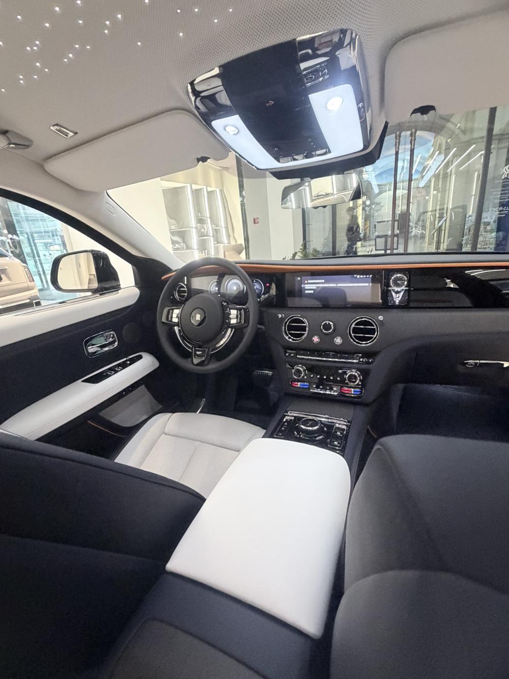 Rolls-Royce Ghost