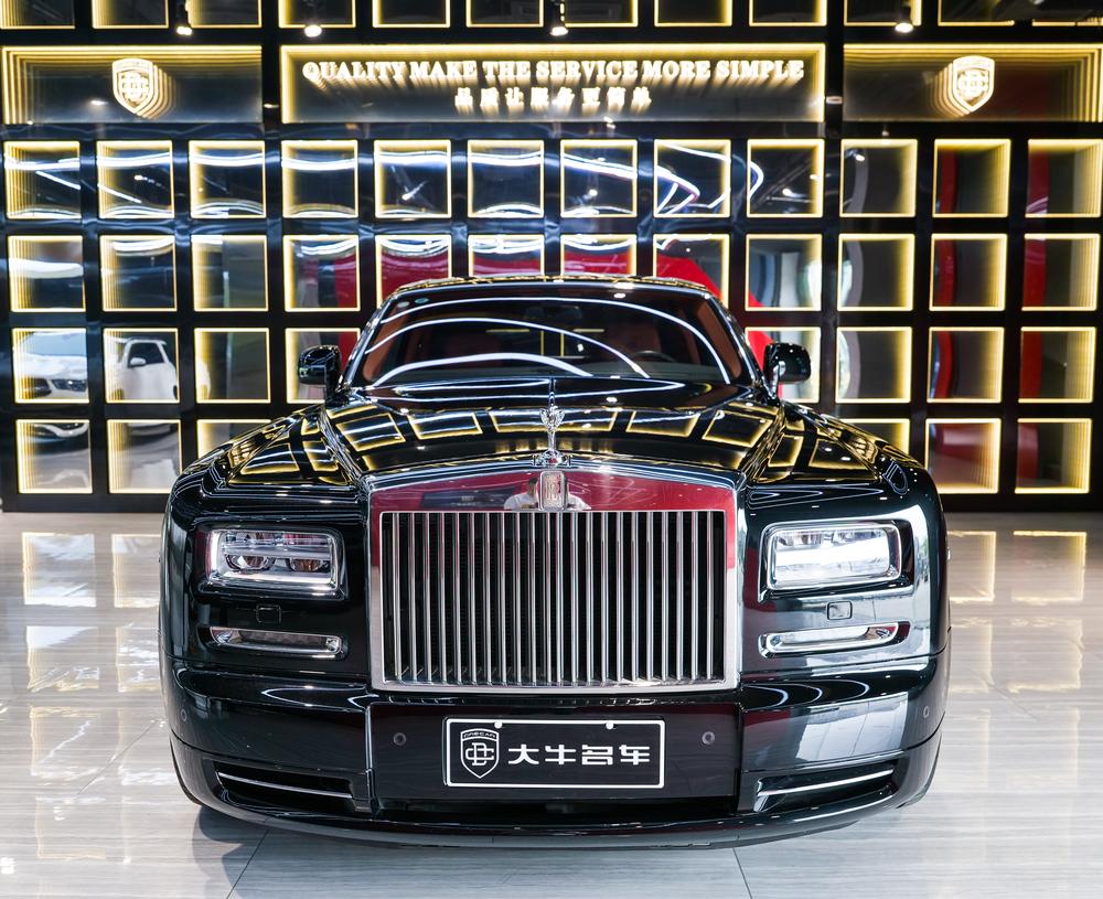 Rolls-Royce Phantom