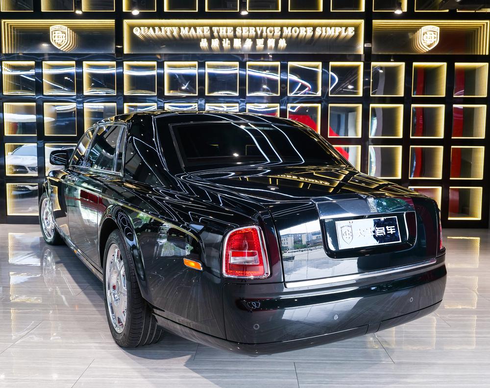 Rolls-Royce Phantom
