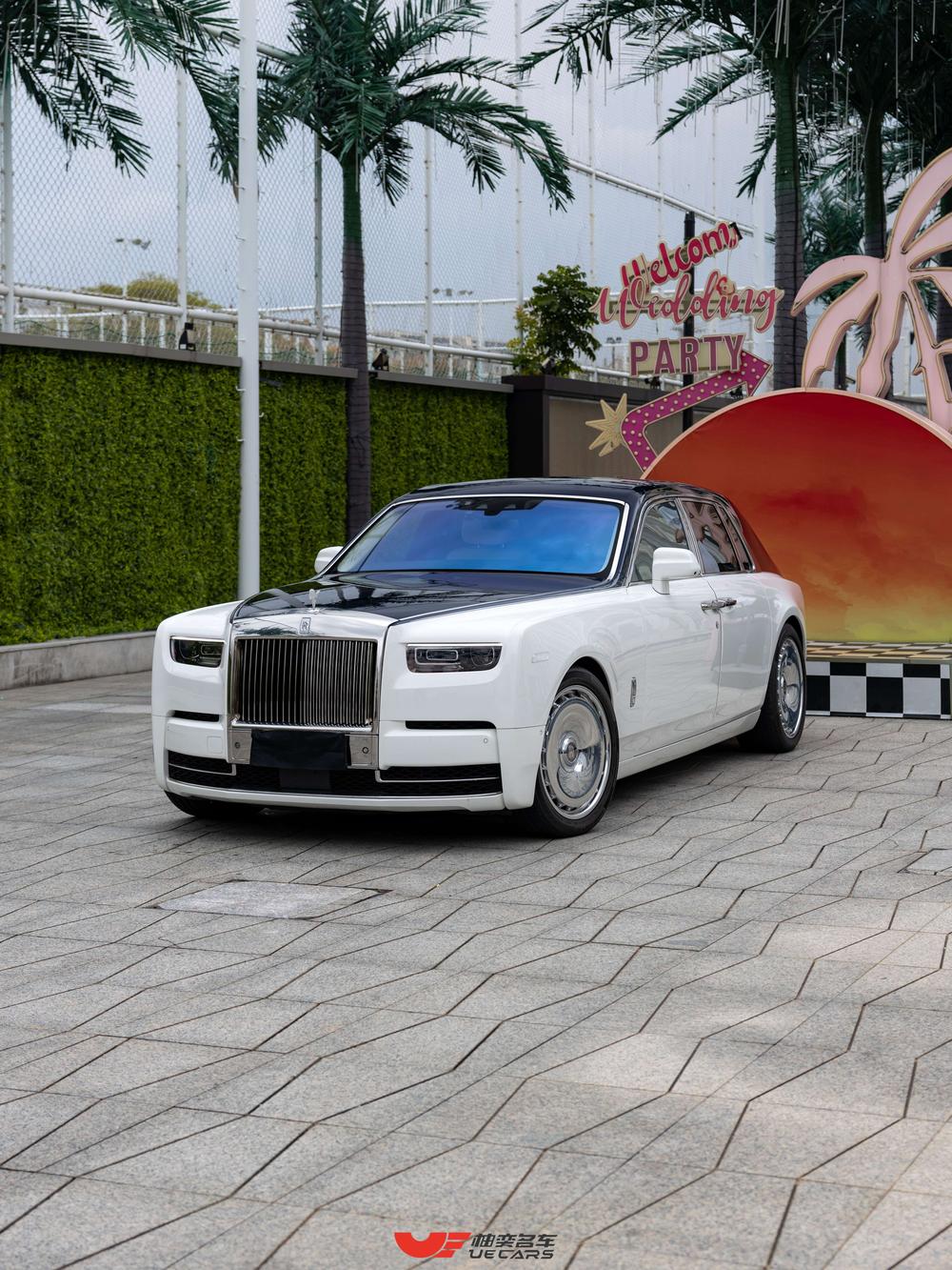 Rolls-Royce Phantom