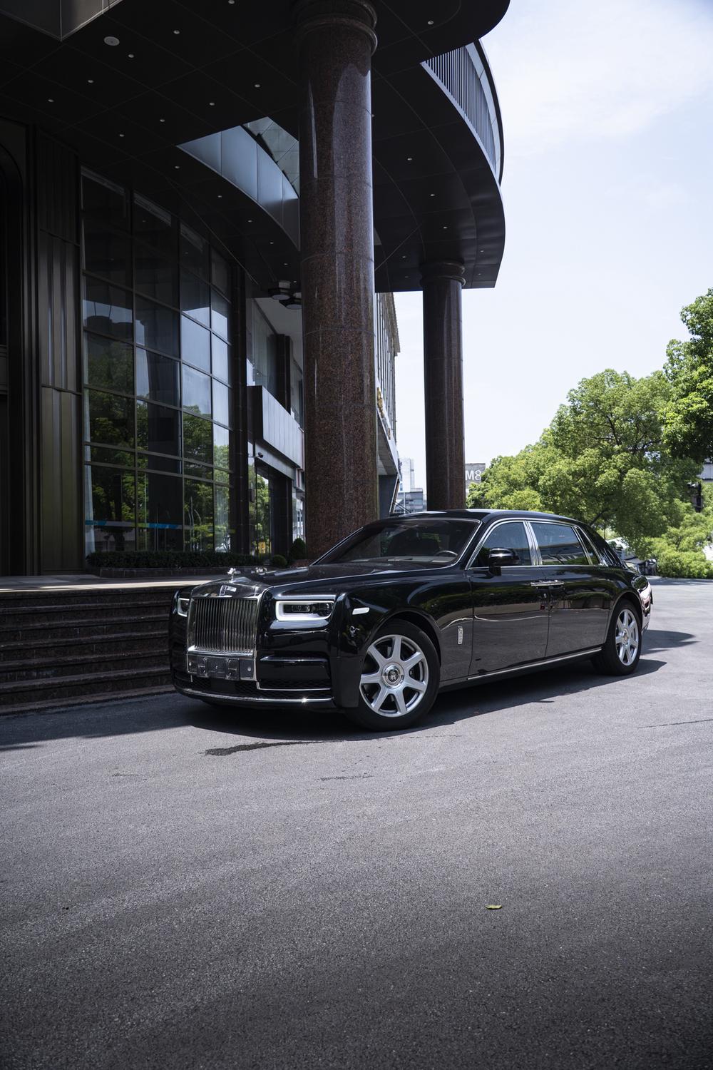 Rolls-Royce Phantom