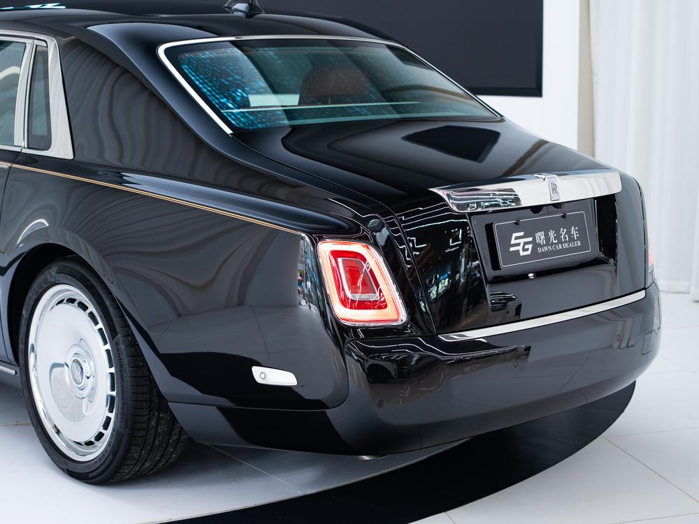 Rolls-Royce Phantom