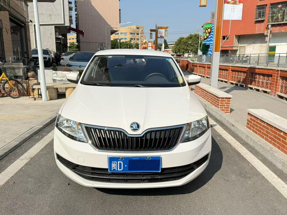Skoda Rapid