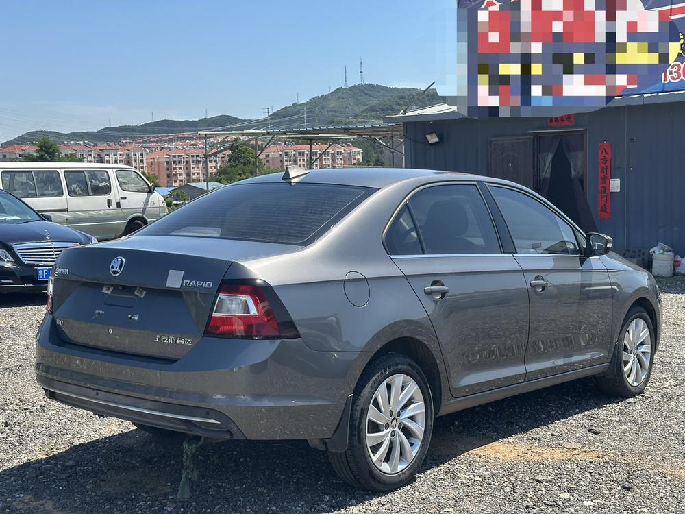 Skoda Rapid