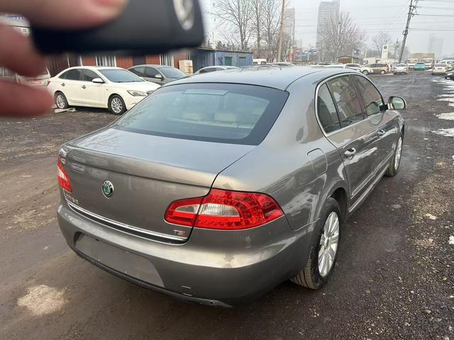 Skoda Superb