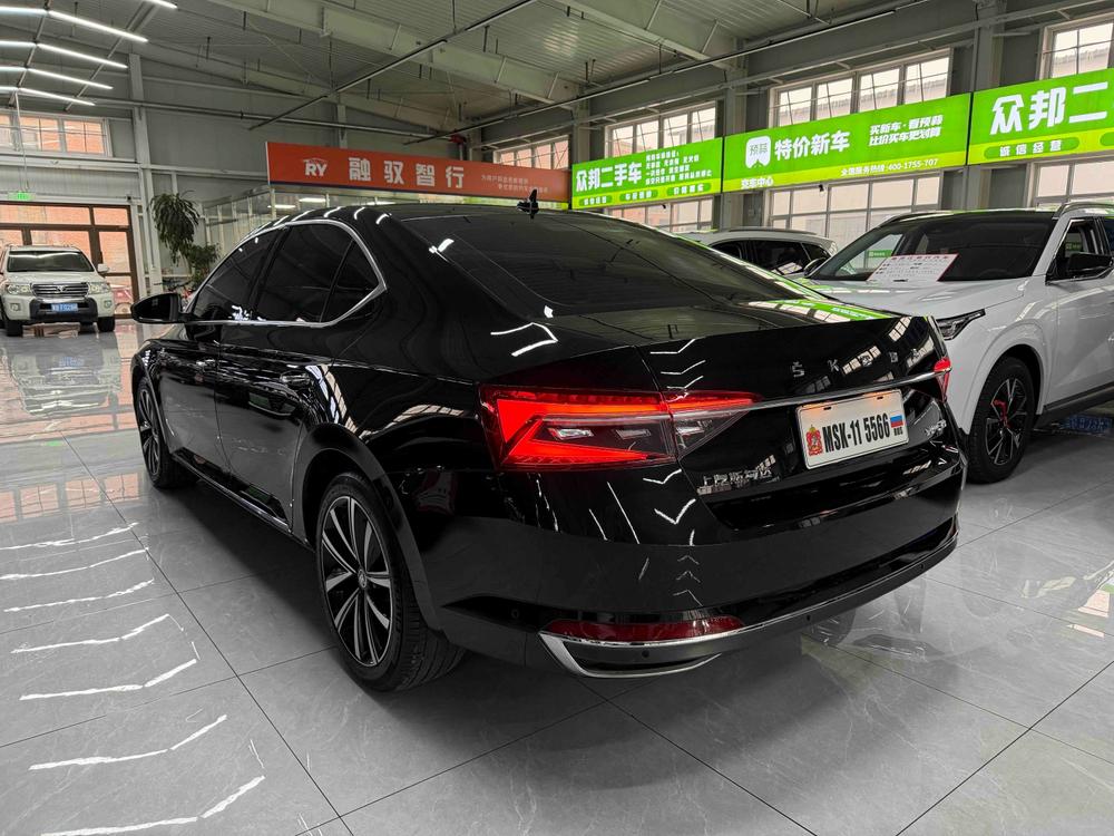 Skoda Superb