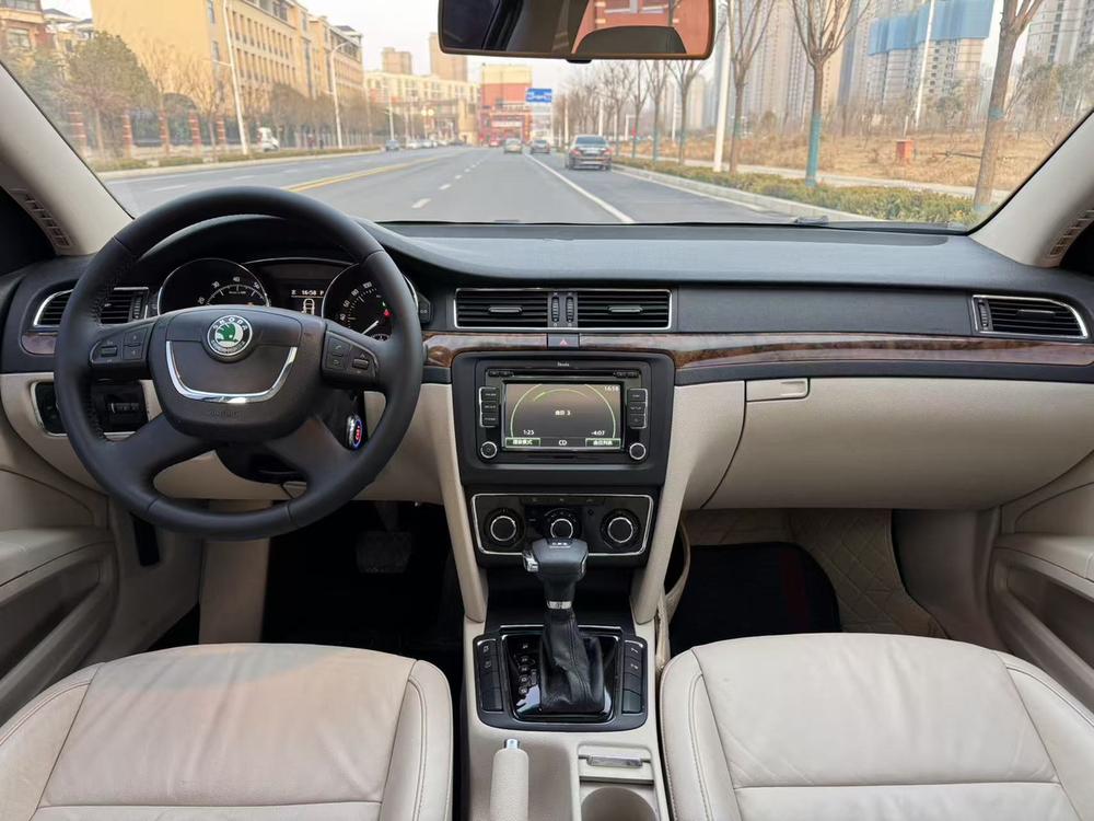 Skoda Superb
