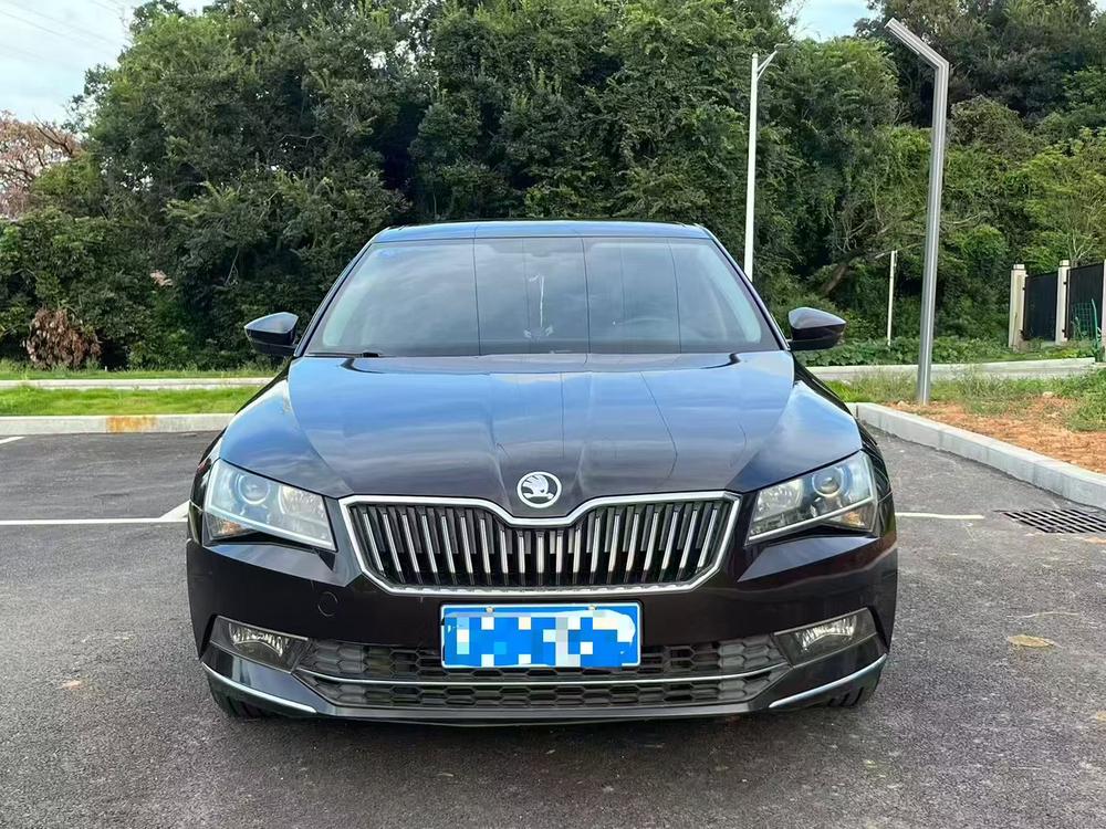 Skoda Superb