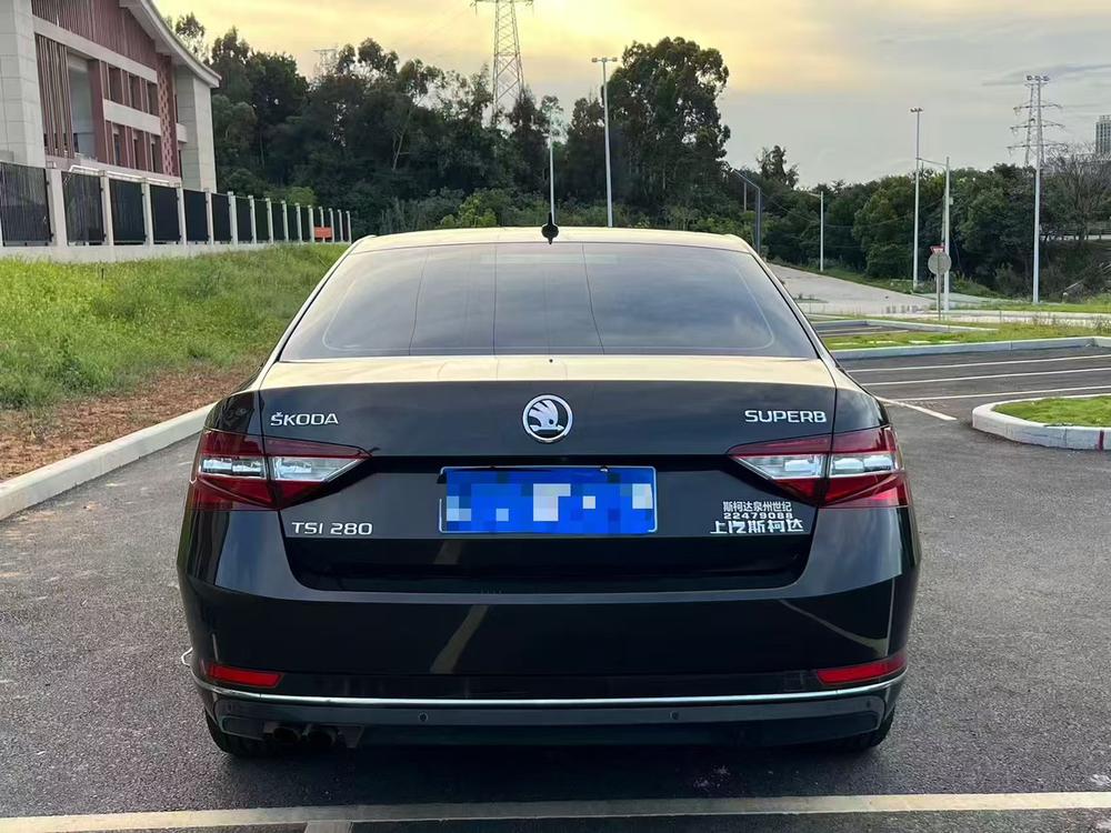 Skoda Superb