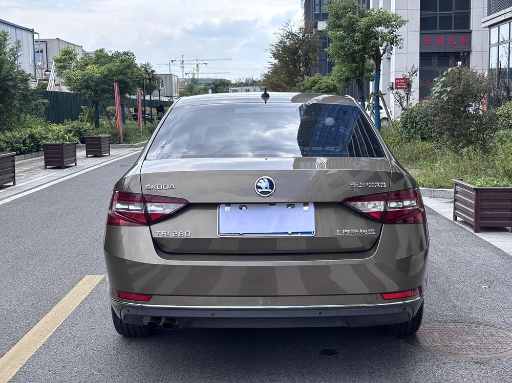 Skoda Superb