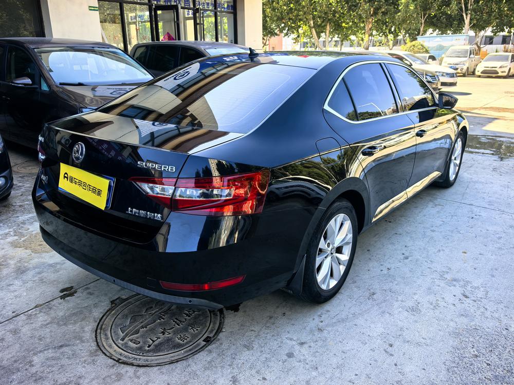 Skoda Superb