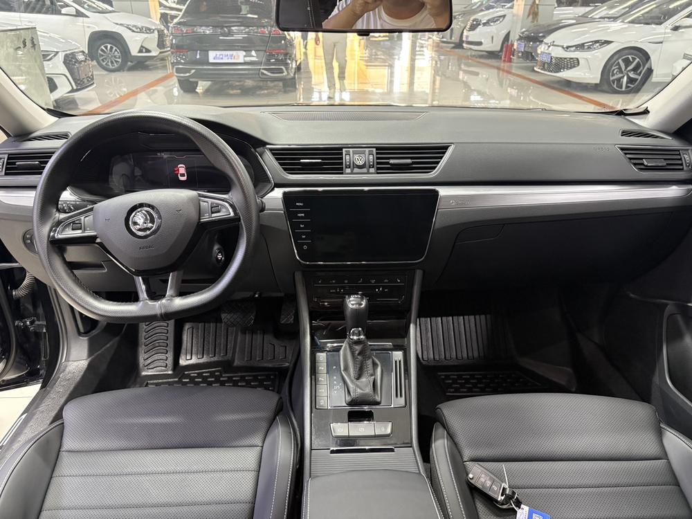 Skoda Superb