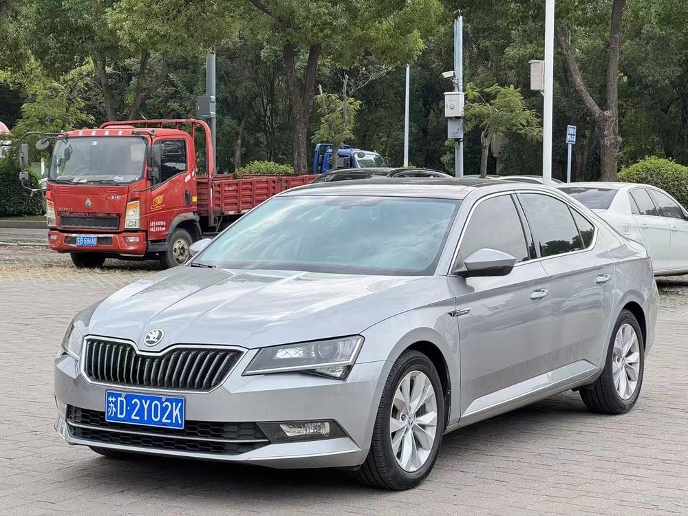 Skoda Superb